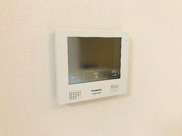 ����10