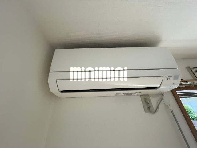 ����11