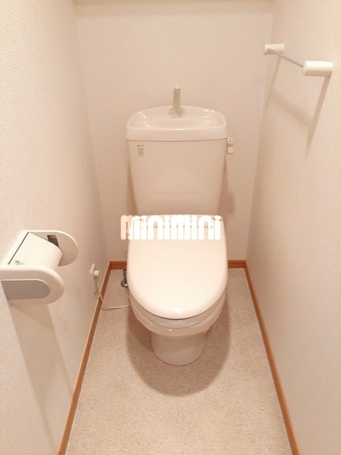 ����4