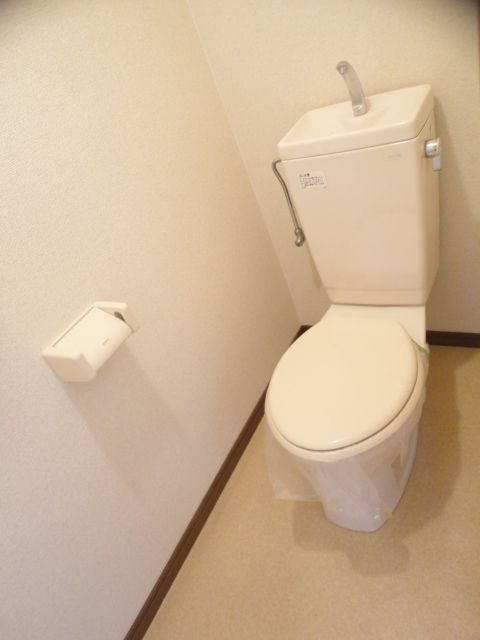 ����4