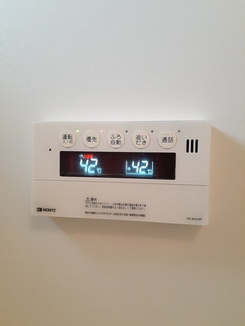 ����11