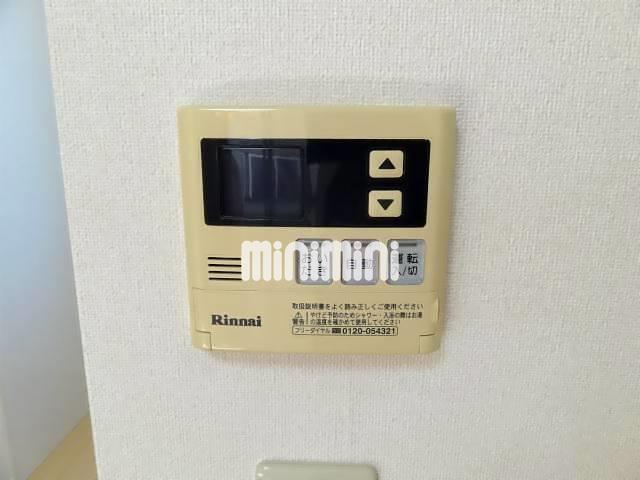����14