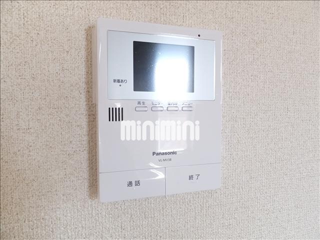 ����11