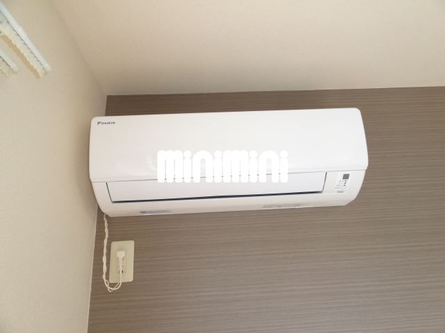 ����11