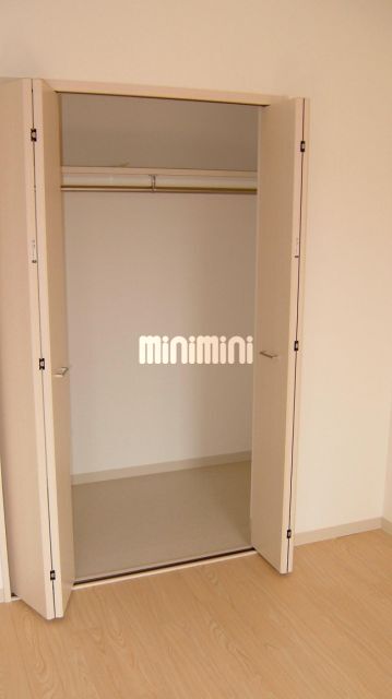 ����6