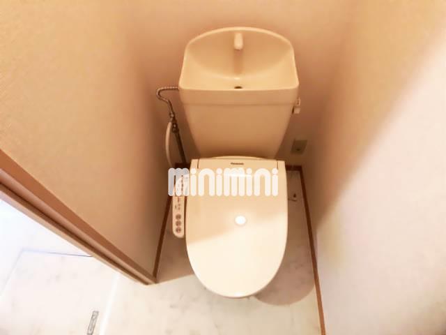 ����9
