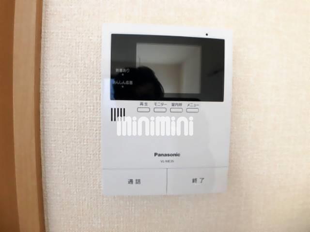 ����10