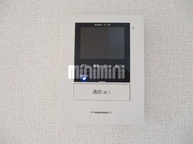 ����10