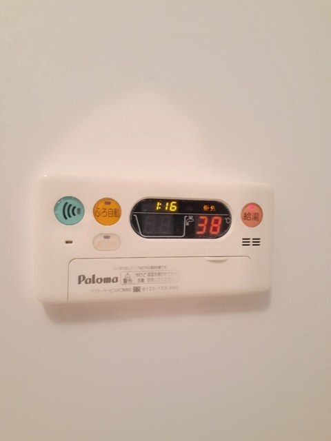 ����11