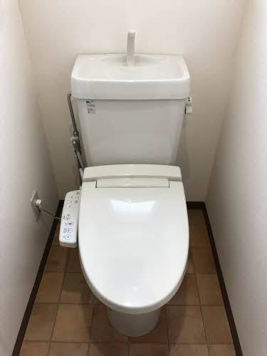 ����9