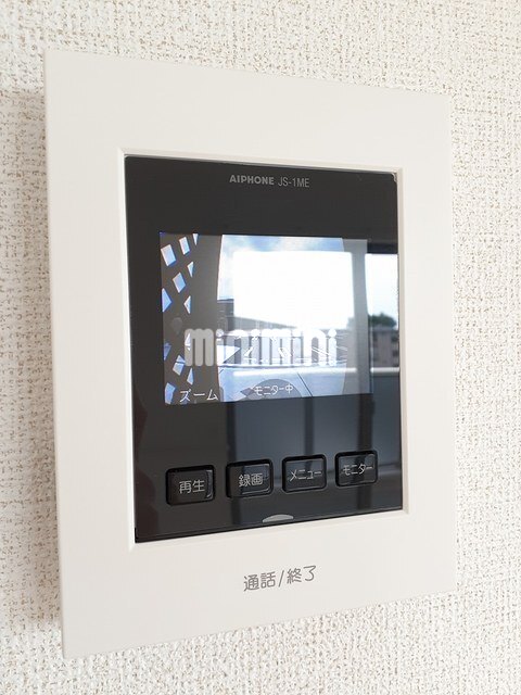 ����10