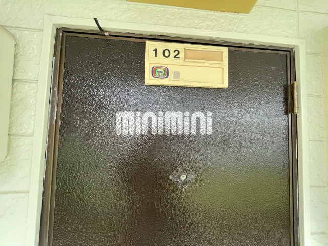����20