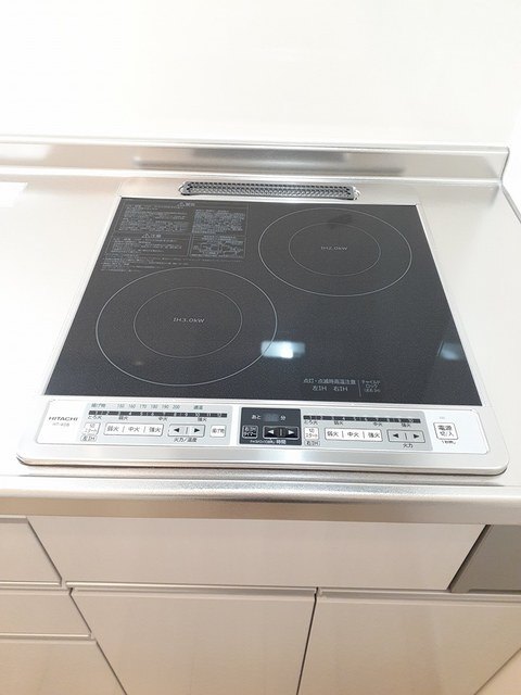 ����11