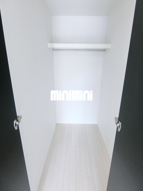 ����6
