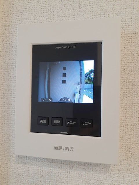 ����11