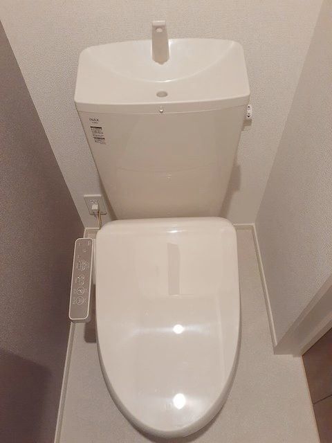 ����5