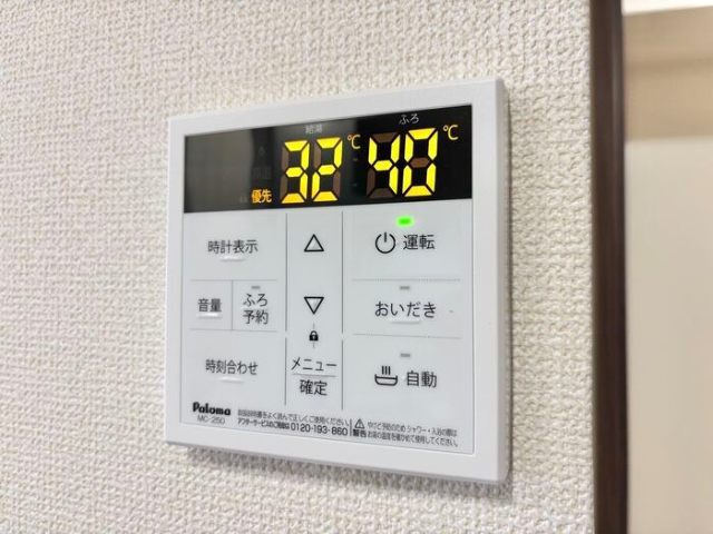 ����14