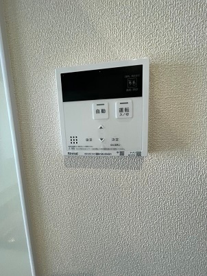 ����13