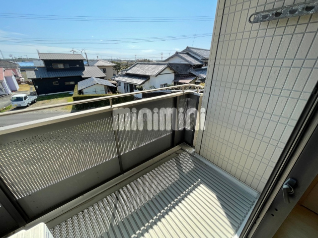 ����9