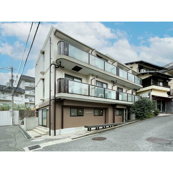 ���{���c�s�痢�R���P���ڂP�q