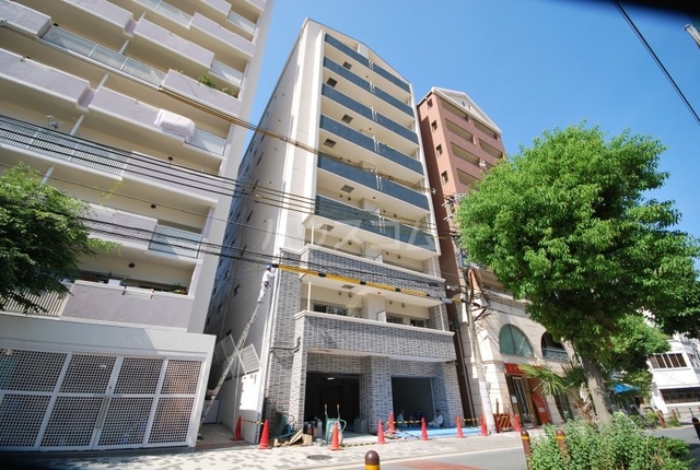 ���{���s�k��^�͒��P�r�k�c�j