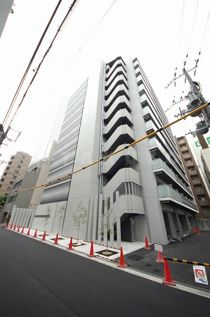 ���{���s������{�����P�j