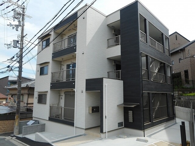 ���{���c�s��R�蒬�P�q