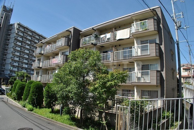 ���{���c�s�R�蒬�S���ڂR�k�c�j