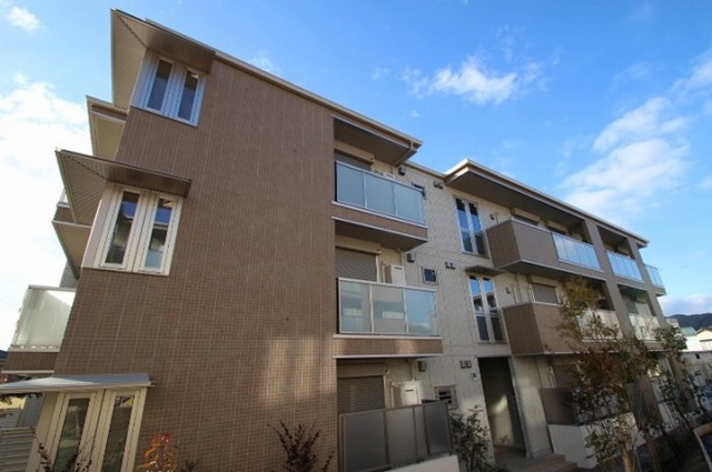 ���{���ʎs��U���ڂQ�k�c�j