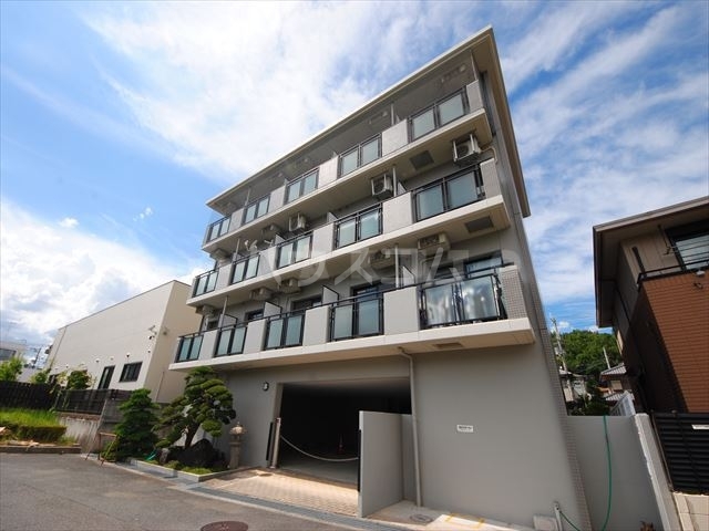 ���{���ʎs���쌴���P���ڂP�j