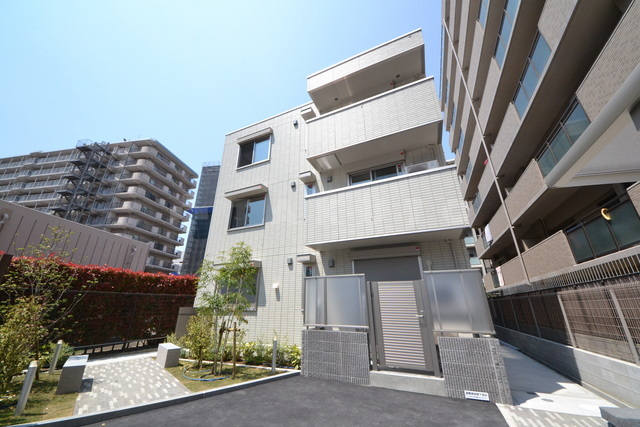 ���{���c�s�]�̖ؒ��Q�k�c�j