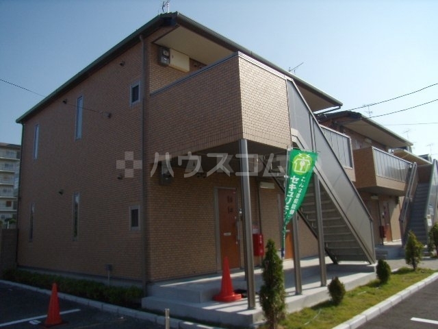 ���{���ʎs����Q���ڂP�q