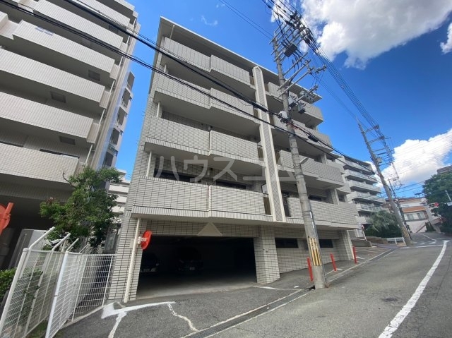 ���{�L���s���΋u�Q���ڂR�k�c�j