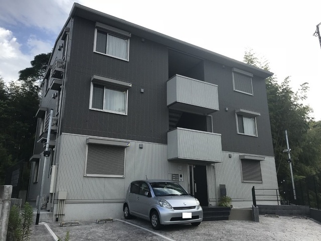 ���{�L���s���u�Q�k�c�j