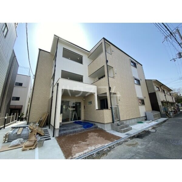 ���{���s�铌�撆�l�P���ڂP�k�c�j