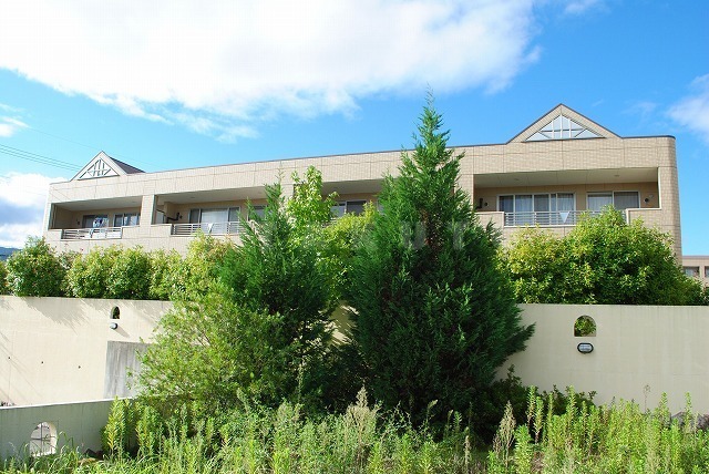 ���{���ʎs�ʓs������P���ڂQ�k�c�j