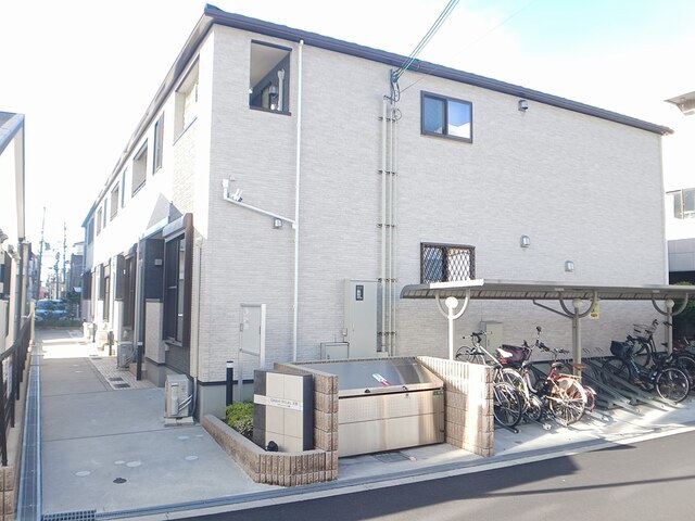 ��チ�g������O���@�k�F�w�i�k��4���j