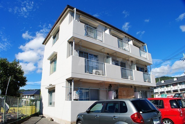 ���{���ʎs�����ԒJ���T���ڂP�j