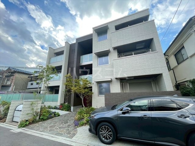 ���{����s�����P���ڂR�k�c�j