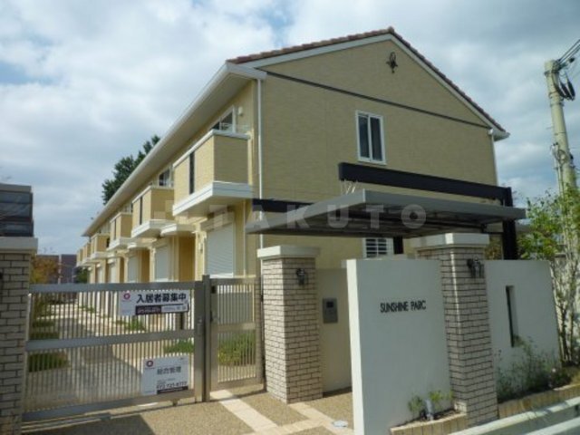 ���{���ʎs�����Q���ڂQ�k�c�j