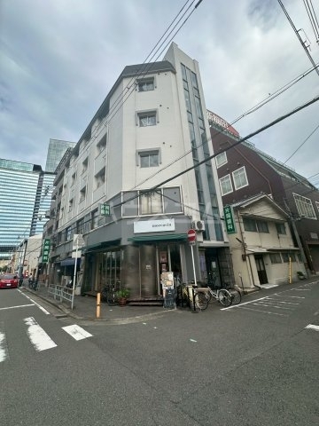 ���{���s�����敟���U���ڂP�q