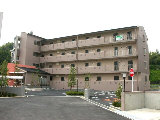 ���{���ʎs�����ԒJ���R���ڂP�j