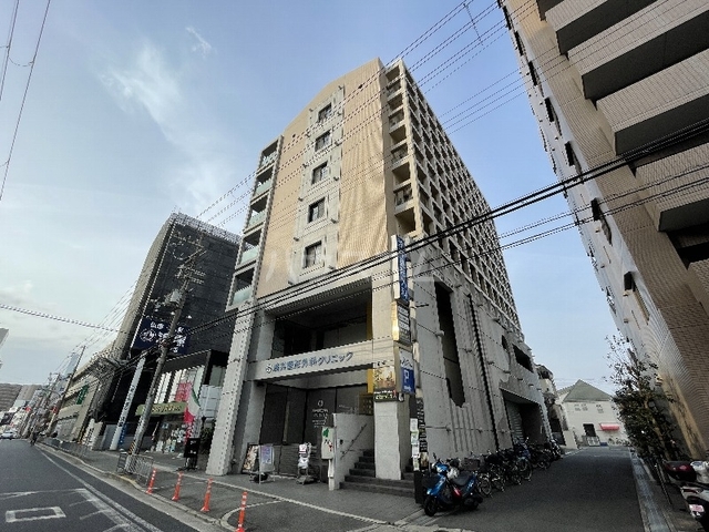 ���{�L���s����̒��S���ڂR�k�c�j