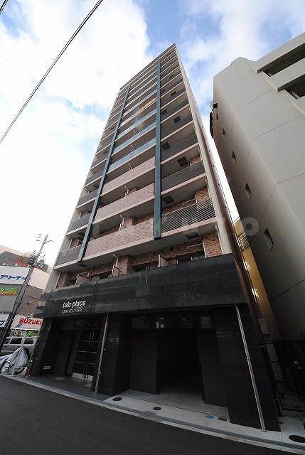 ���{���s����{�c�R���ڂP�j