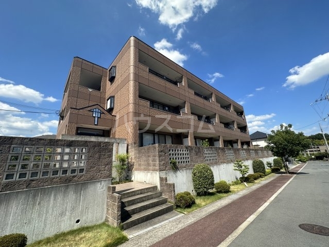 ���{���ʎs�ʓs������P���ڂP�k�c�j