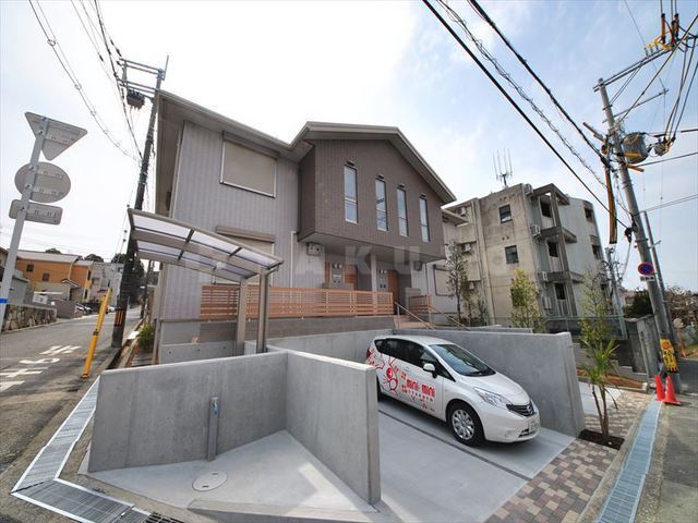 ���{���ʎs��U���ڂQ�k�c�j