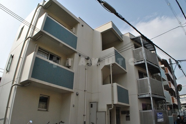 ���{���c�s�R�蒬�R���ڂP�j