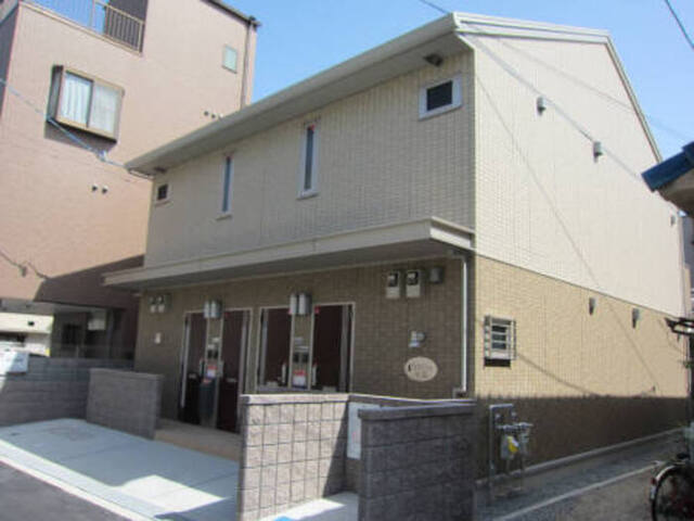 ���{��؎s�����𒬂P�q