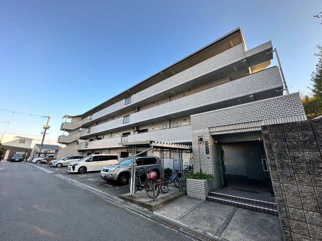 ���{�L���s�����˂T���ڂQ�k�c�j