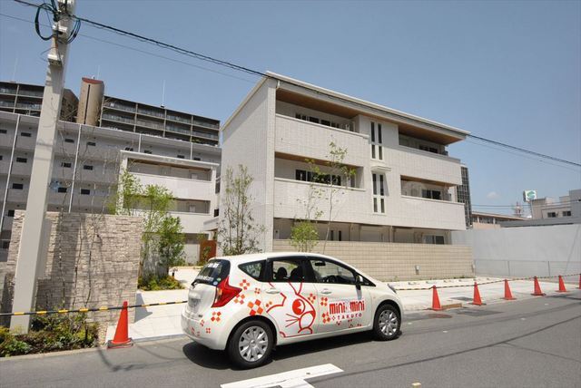 ���{���s�����V���P���ڂP�k�c�j